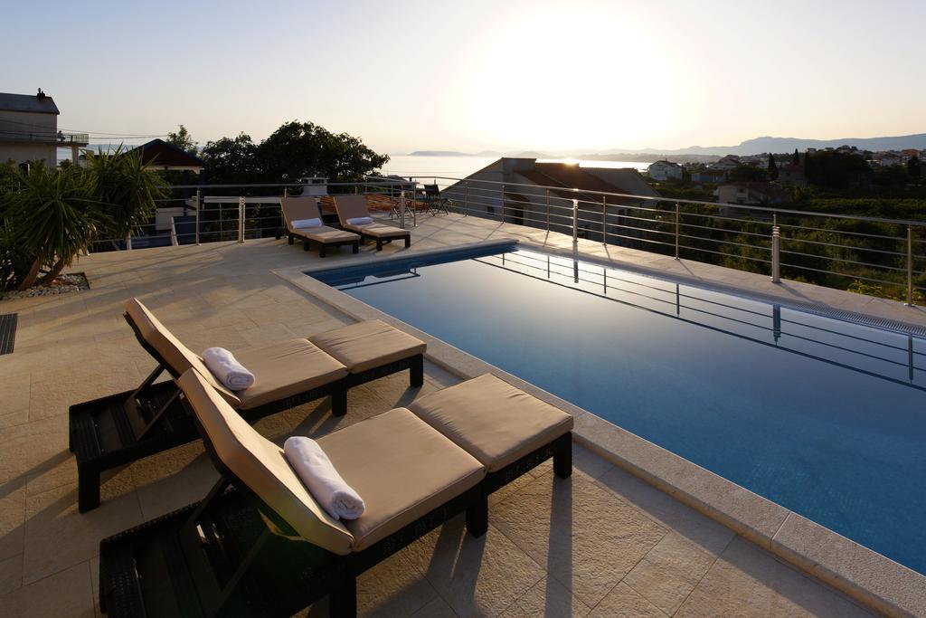 Villa Mermaid Podstrana Esterno foto