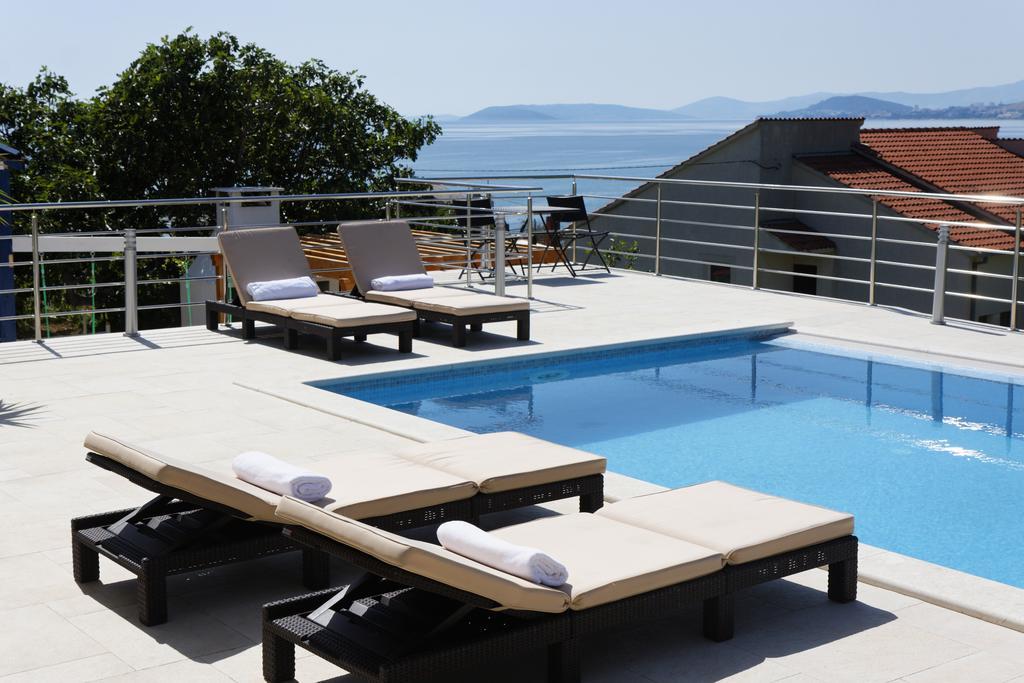 Villa Mermaid Podstrana Esterno foto